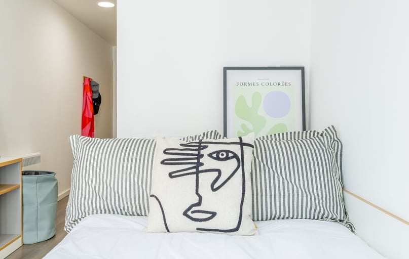 Bronze En Suite Two Bed Flat, Dunaskin Mill, 5 Dunaskin Court, West End, Glasgow - Image 1